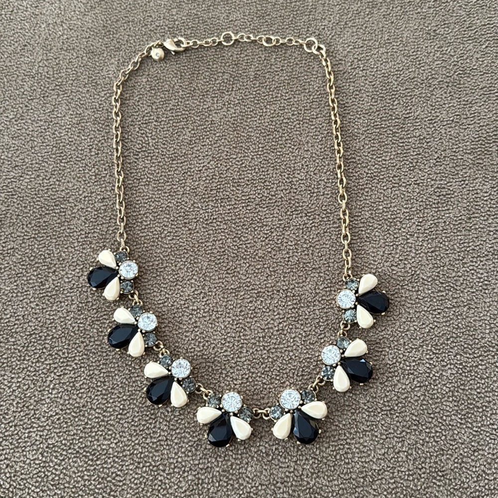 J. CREW Bumblebee Bee Multicolor Stone Necklace 20” (TD)